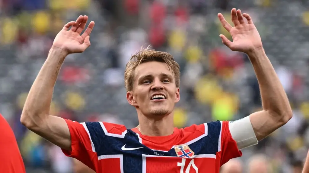 Rice and Ødegaard put club union on hold in decisive duel between England and Norway