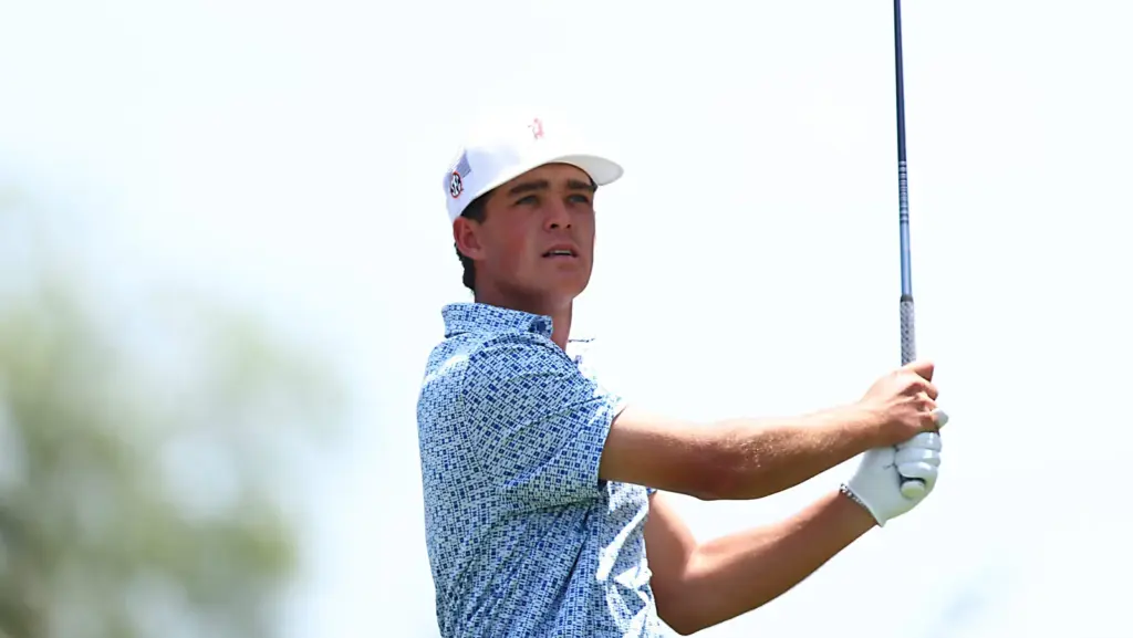 Koivun wins 3M Open in 3rd pro start. Herbert takes LIV Golf UK at 30 under